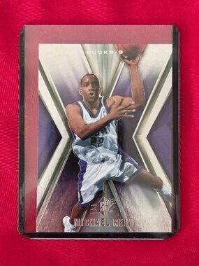 2005 UPPER DECK, MICHAEL REDD, MILWAUKEE BUCKS N.B.A. CARD!!!